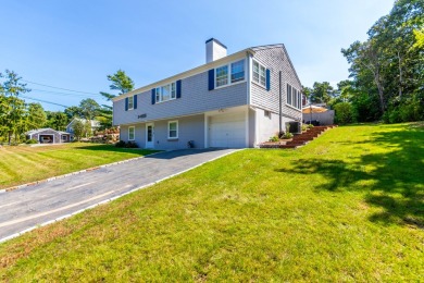 Beach Home For Sale in South Dennis, Massachusetts