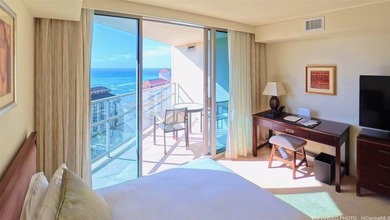 Beach Condo For Sale in Honolulu, Hawaii