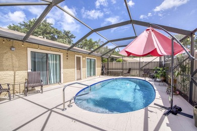 Beach Townhome/Townhouse For Sale in Palm Beach Gardens, Florida