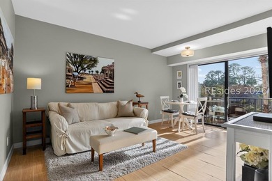 Beach Condo For Sale in Hilton Head Island, South Carolina