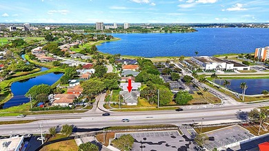 Beach Home For Sale in West Palm Beach, Florida