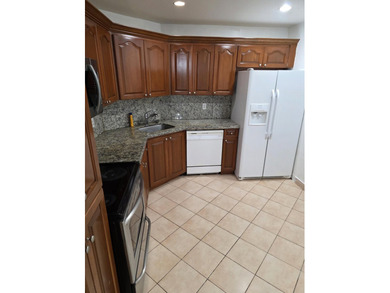 Beach Condo For Sale in Lauderhill, Florida