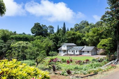 Beach Home For Sale in Haiku, Hawaii