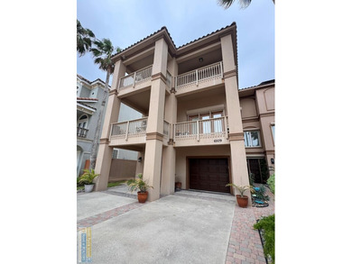 Beach Townhome/Townhouse For Sale in South Padre Island, Texas