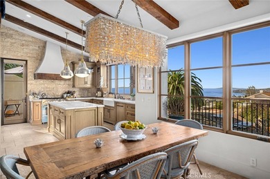Beach Home For Sale in Laguna Beach, California