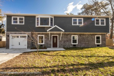 Beach Home For Sale in Toms River, New Jersey