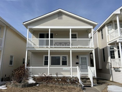 Beach Townhome/Townhouse For Sale in Ocean City, New Jersey