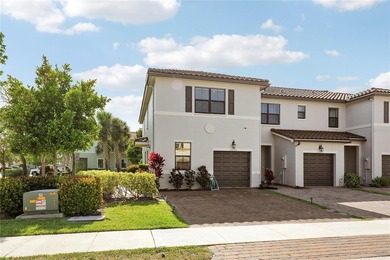Beach Townhome/Townhouse For Sale in Boynton Beach, Florida