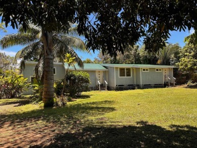 Beach Home For Sale in Haiku, Hawaii