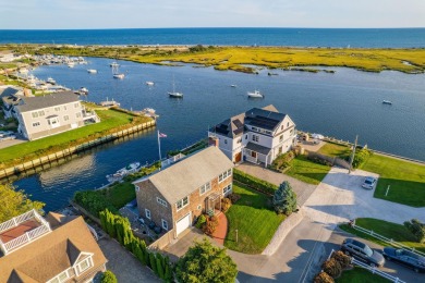 Beach Home For Sale in West Dennis, Massachusetts