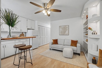 Beach Condo For Sale in Honolulu, Hawaii