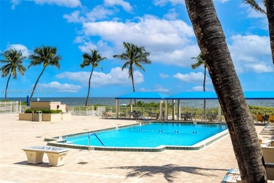 Beach Condo For Sale in Lauderdale By The Sea, Florida