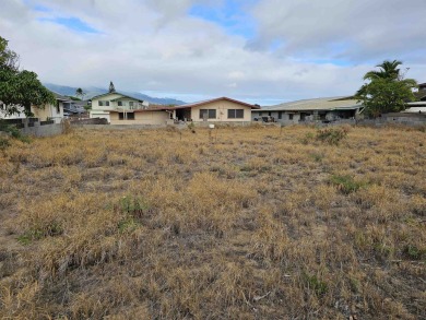 Beach Home For Sale in Kahului, Hawaii