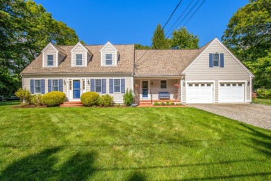 Beach Home Sale Pending in Cotuit, Massachusetts