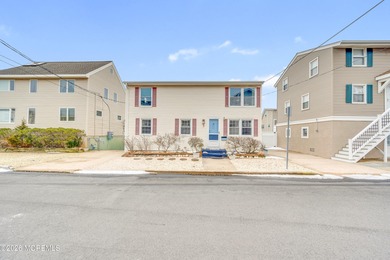 Beach Home For Sale in Long Beach Island, New Jersey