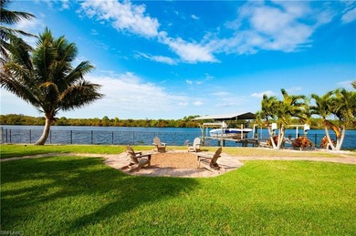 Beach Home For Sale in Fort Myers, Florida