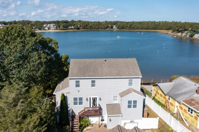 Beach Home For Sale in Onset, Massachusetts