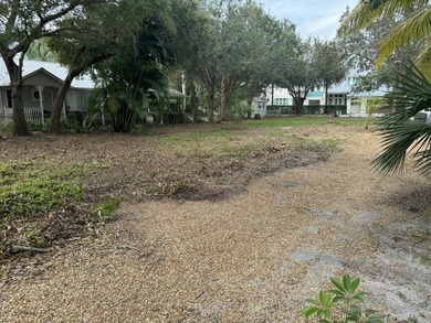 Beach Lot Sale Pending in Stuart, Florida