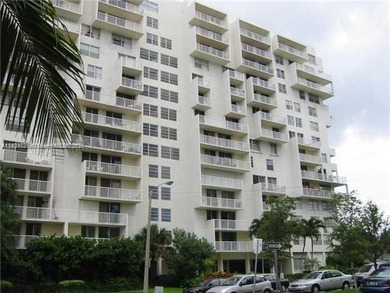 Beach Condo For Sale in Miami, Florida