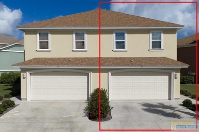 Beach Townhome/Townhouse For Sale in Laguna Vista, Texas