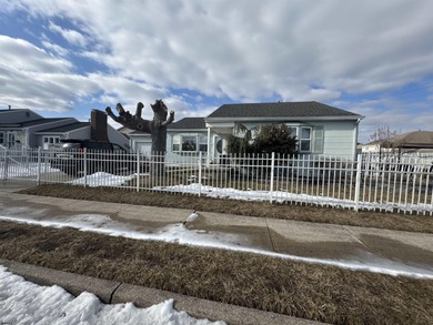 Beach Home For Sale in Ventnor, New Jersey