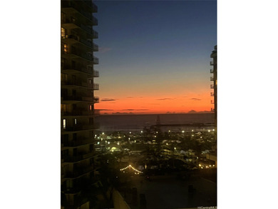 Beach Condo For Sale in Honolulu, Hawaii