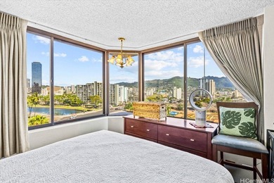Beach Condo Active Under Contract in Honolulu, Hawaii