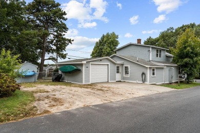 Beach Home For Sale in Wareham, Massachusetts