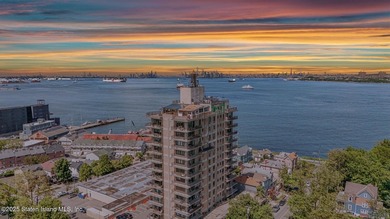 Beach Condo Sale Pending in Staten Island, New York