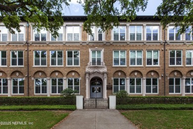 Beach Condo For Sale in Jacksonville, Florida