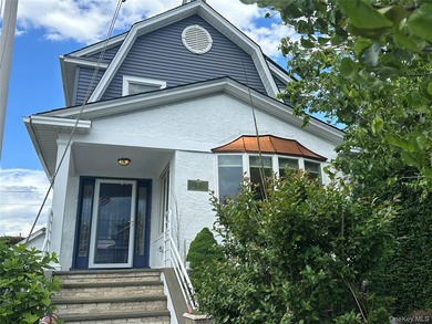 Beach Home For Sale in Island Park, New York
