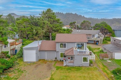 Beach Home For Sale in Depoe Bay, Oregon