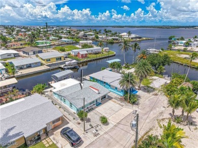 Beach Home For Sale in Matlacha, Florida