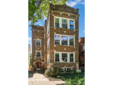 Beach Home Sale Pending in Chicago, Illinois