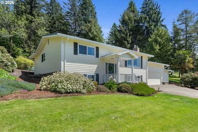 Beach Home For Sale in Tillamook, Oregon