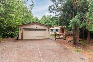 Beach Home For Sale in Lincoln City, Oregon