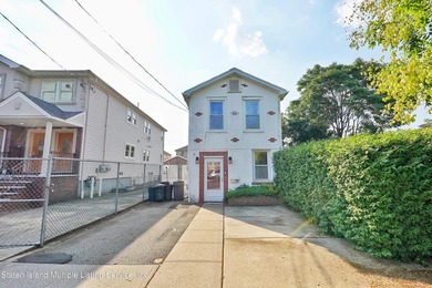 Beach Home For Sale in Staten Island, New York