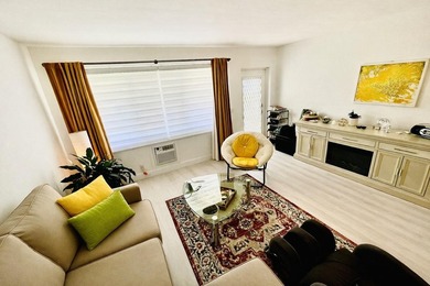 Beach Condo For Sale in Deerfield Beach, Florida