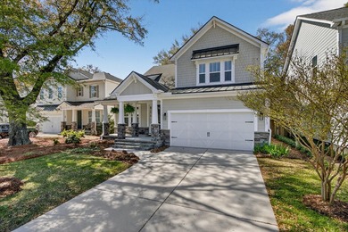 Beach Home For Sale in Mount Pleasant, South Carolina