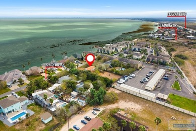 Beach Home For Sale in Laguna Vista, Texas