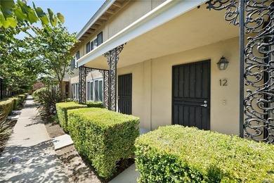 Beach Condo For Sale in Costa Mesa, California
