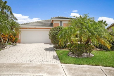 Beach Home For Sale in Boynton Beach, Florida