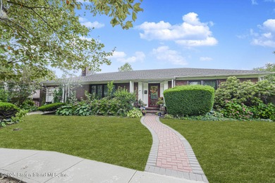 Beach Home For Sale in Staten Island, New York