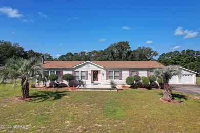 Beach Home For Sale in Ocean Isle Beach, North Carolina