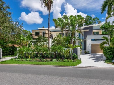 Beach Home For Sale in Sarasota, Florida