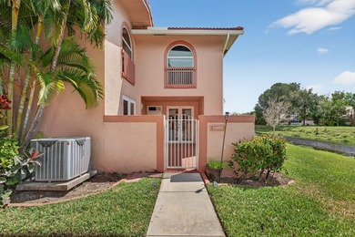 Beach Townhome/Townhouse For Sale in Coral Springs, Florida