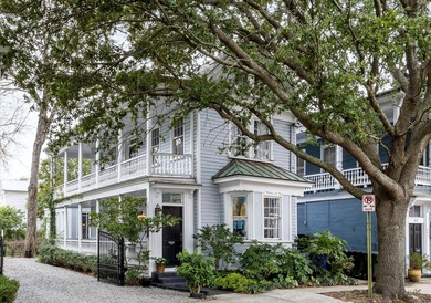 Beach Home For Sale in Charleston, South Carolina