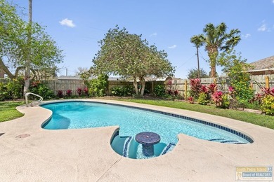 Beach Home For Sale in Laguna Vista, Texas