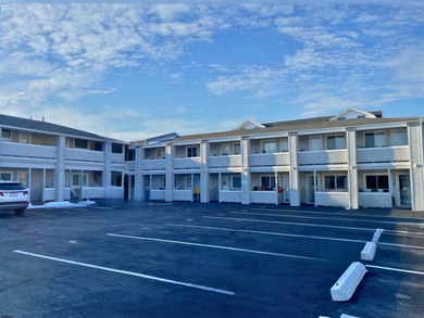 Beach Condo For Sale in Margate, New Jersey