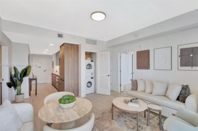 Beach Condo For Sale in Miami Beach, Florida